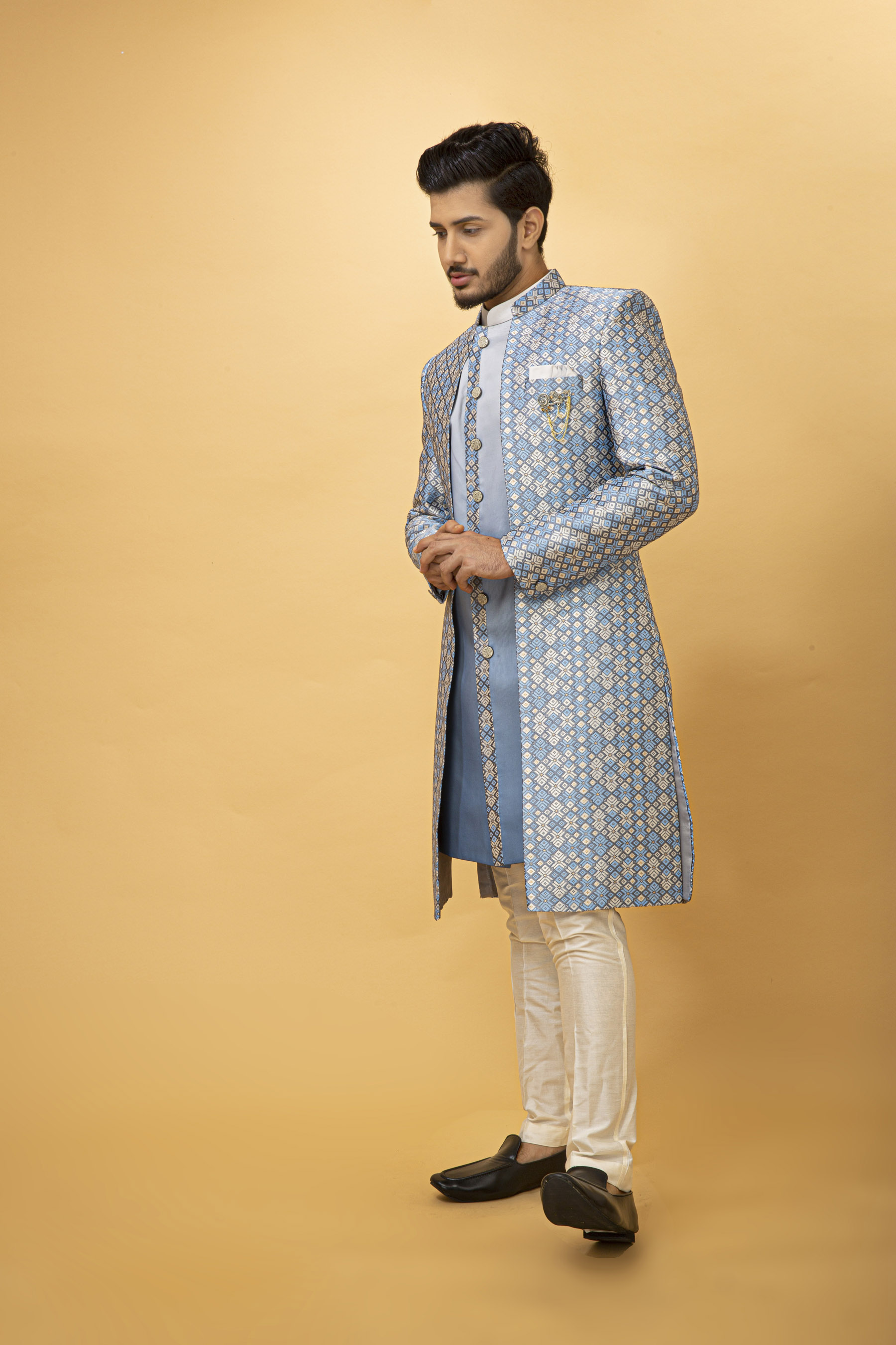 GEOMETRICAL OMBRE EFFECT NAWABI WITH LONG JACKET